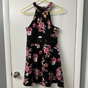 Sleeveless Floral Spring Dress